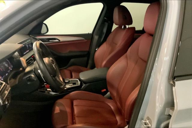 Used 2023 BMW X3 sDrive30i w/ M Sport Package RWD image 11