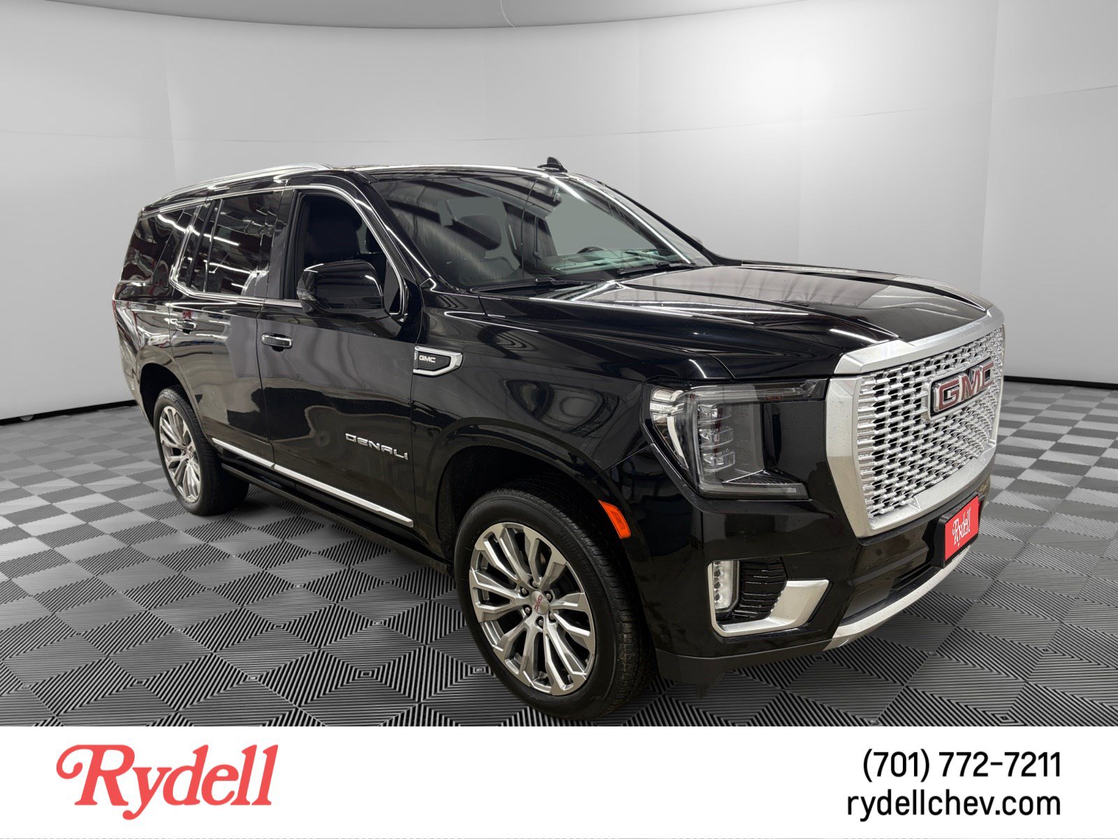 Used 2024 GMC Yukon Denali w/ Denali Reserve Package AWD/4WD image 7