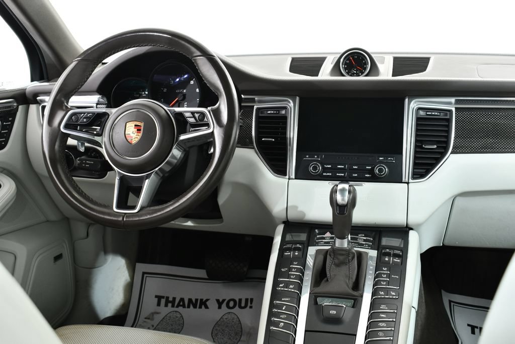 Used 2018 Porsche Macan GTS AWD/4WD image 8