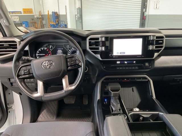 Used 2023 Toyota Tundra SR5 w/ SR5 Convenience Package AWD/4WD image 12