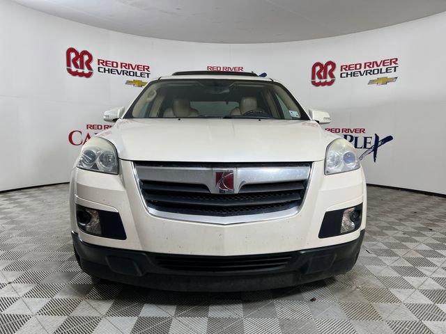 Used 2008 Saturn Outlook XR w/ Premium Trim Package image 2