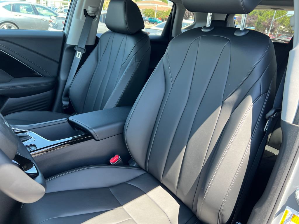 Certified 2025 Acura ADX AWD image 15