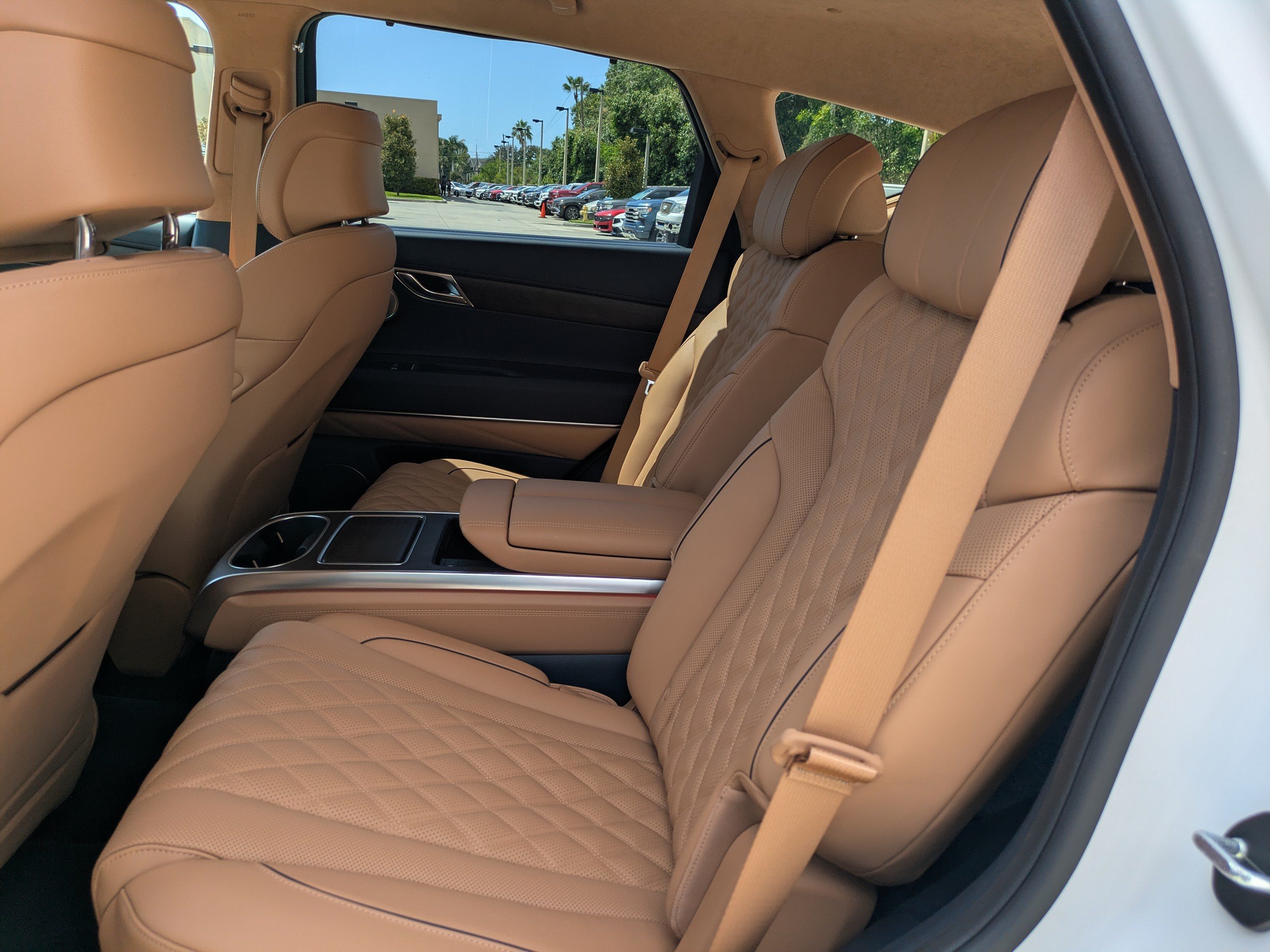 Certified 2024 Genesis GV80 3.5T Prestige Signature AWD/4WD image 13