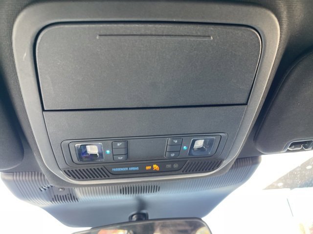 Used 2025 Ford Explorer ST-Line w/ ST-Line Street Pack image 13