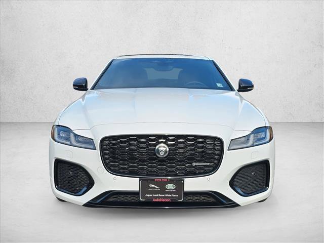 Used 2024 Jaguar XF R-Dynamic SE image 2