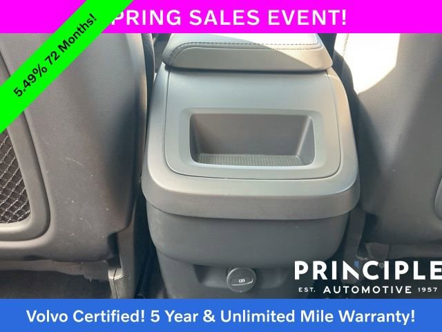 Certified 2024 Volvo XC60 B5 Plus AWD/4WD image 35