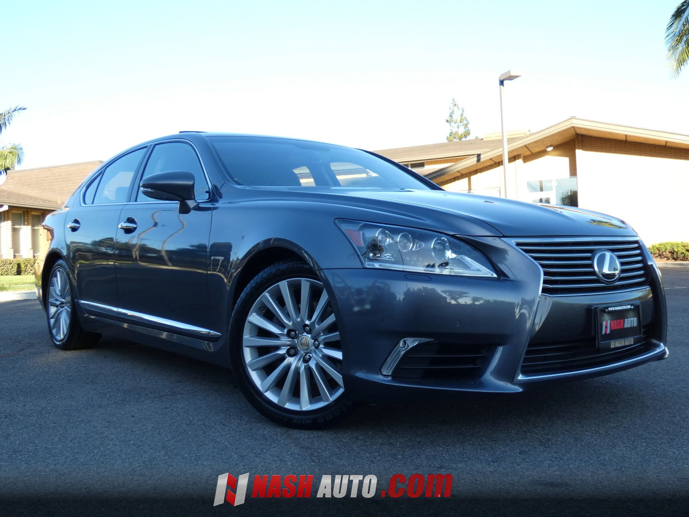 Used 2013 Lexus LS 460 w/ Ultra Luxury Pkg RWD image 6