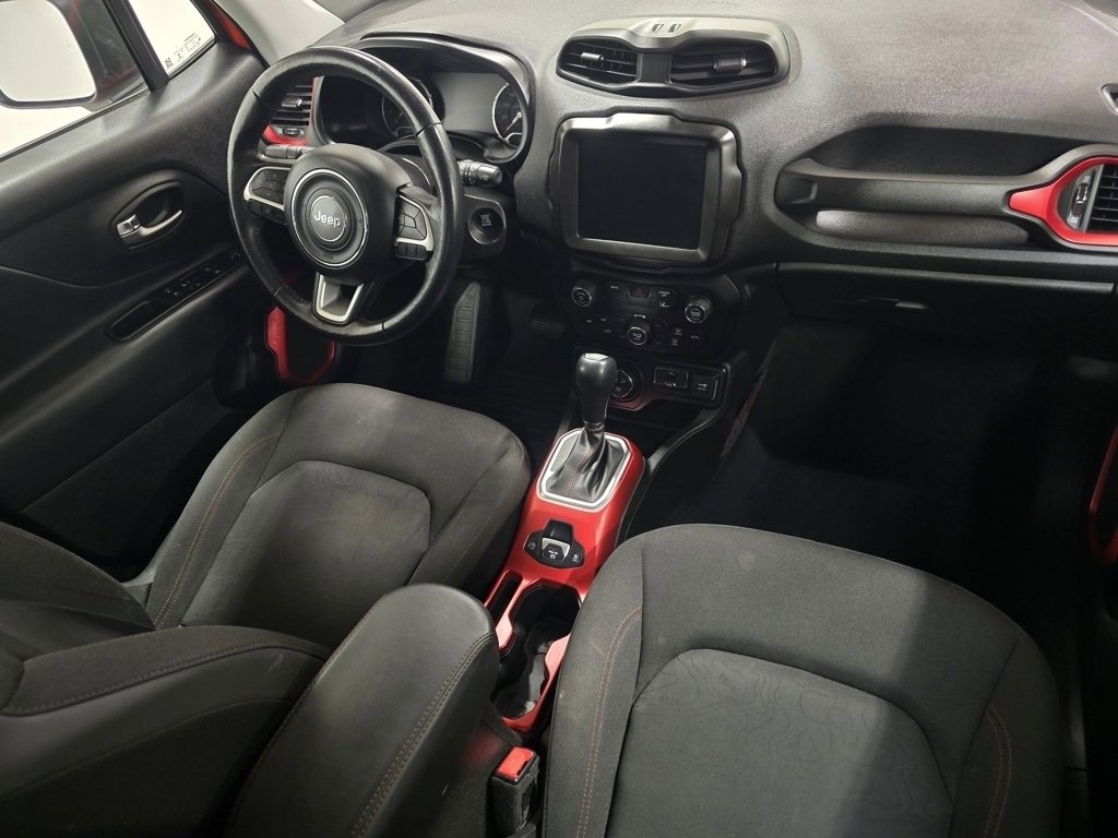 Used 2021 Jeep Renegade Trailhawk image 21