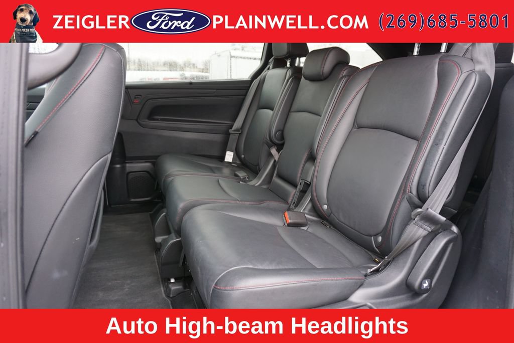 Used 2025 Honda Odyssey Sport-L image 12