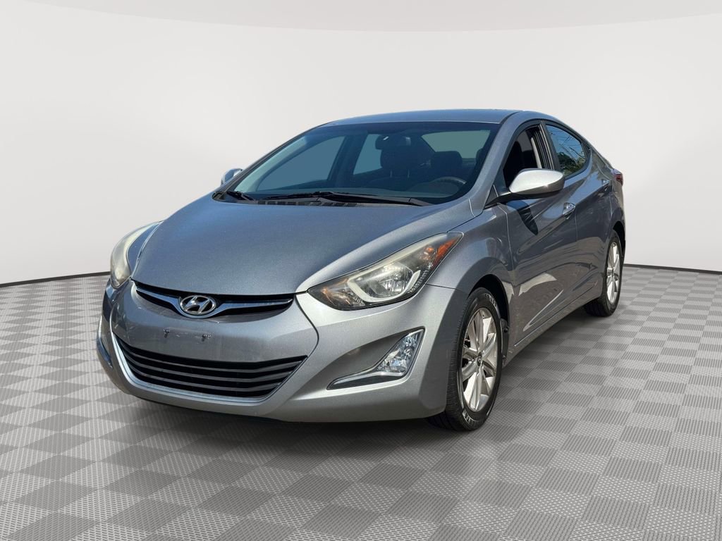 Used 2015 Hyundai Elantra SE w/ Option Group 02 FWD image 3