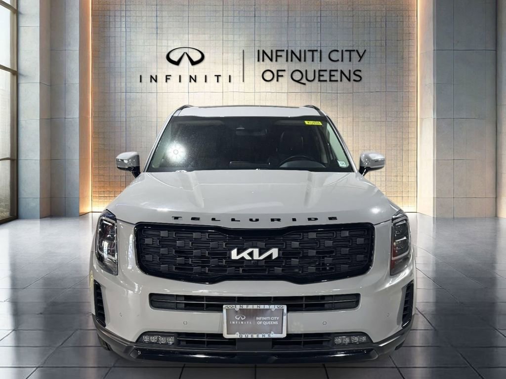 Used 2022 Kia Telluride SX w/ Nightfall Edition Package AWD/4WD image 2