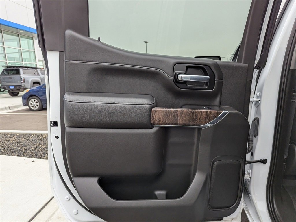 Used 2021 GMC Sierra 1500 Denali w/ Denali Ultimate Package image 32