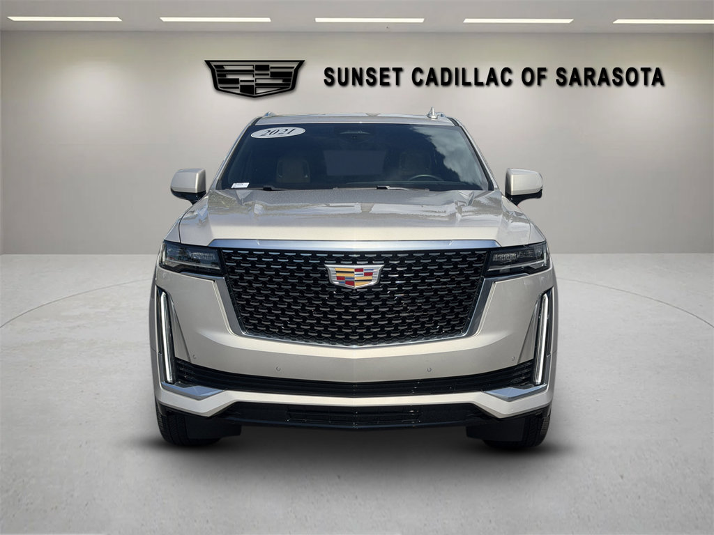 Used 2021 Cadillac Escalade Premium Luxury w/ LPO, Illumination Package AWD/4WD image 2