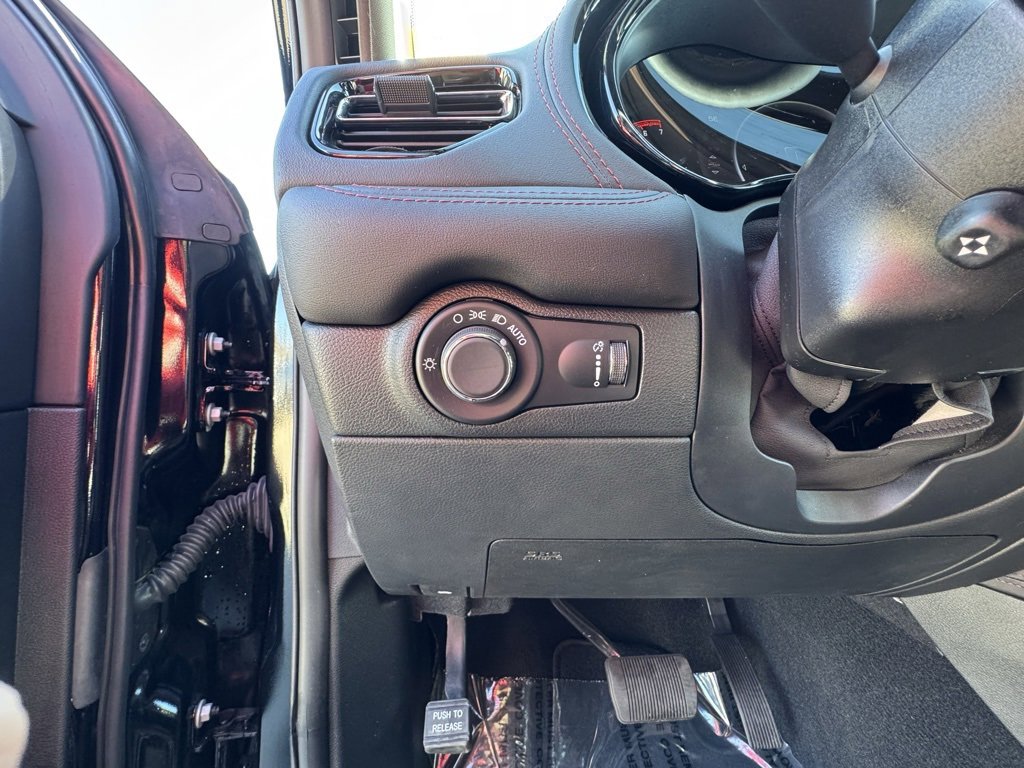 Used 2024 Dodge Durango R/T image 23