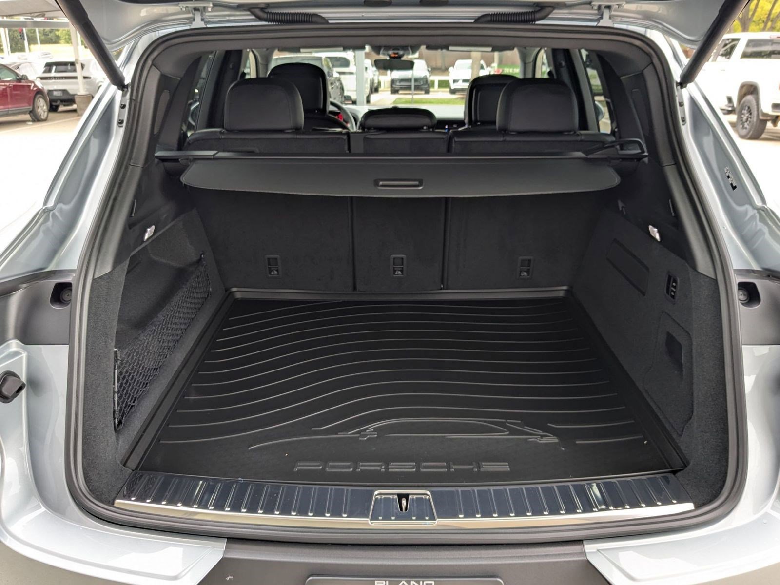 New 2026 Porsche Cayenne S image 23