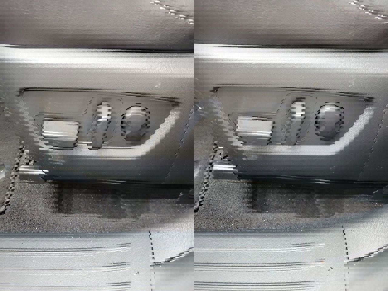 Used 2025 MAZDA CX-50 AWD 2.5 S w/ Premium Package image 17