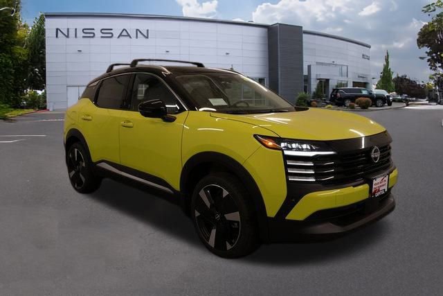 New 2025 Nissan Kicks SR w/ SR Premium Package