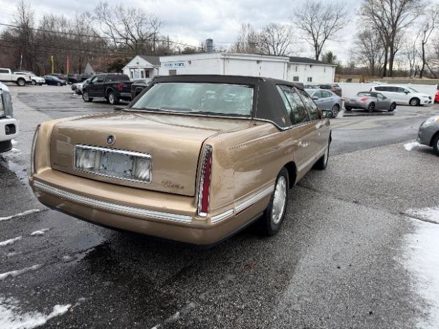 Used 1998 Cadillac De Ville FWD image 5