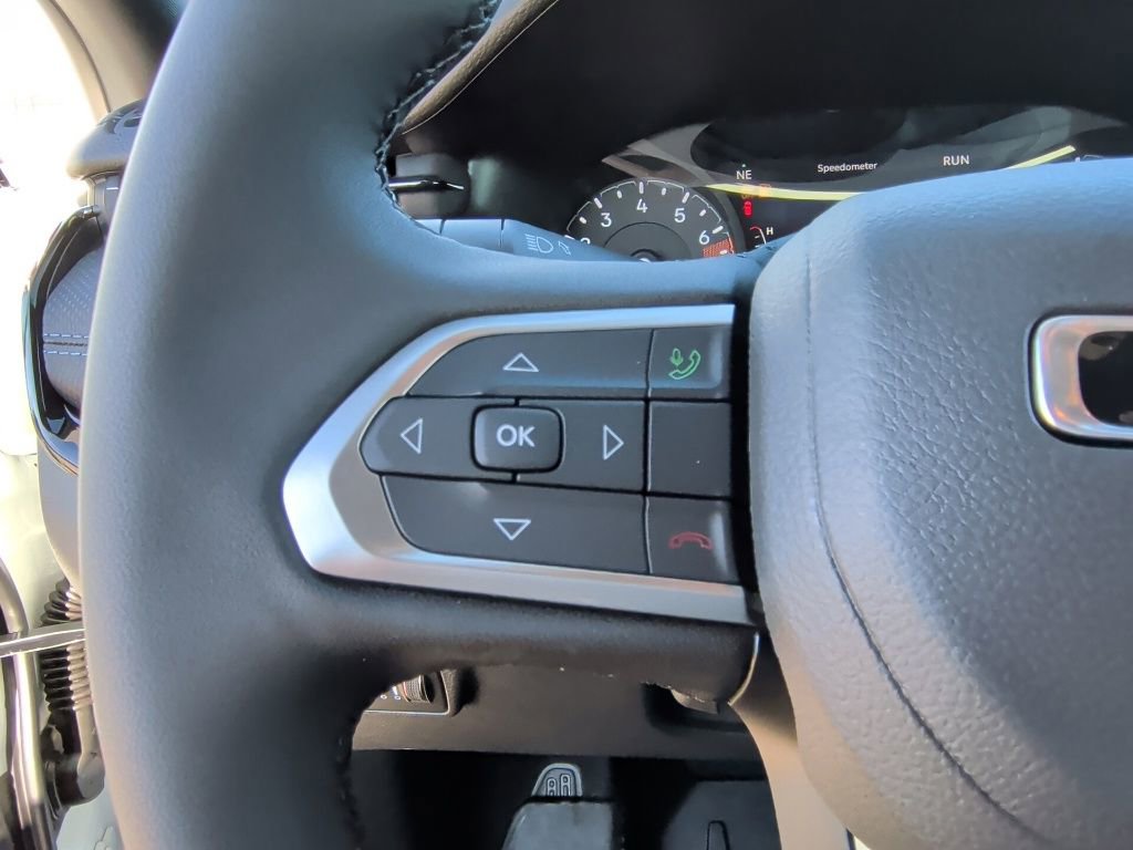 New 2026 Jeep Compass Altitude image 17