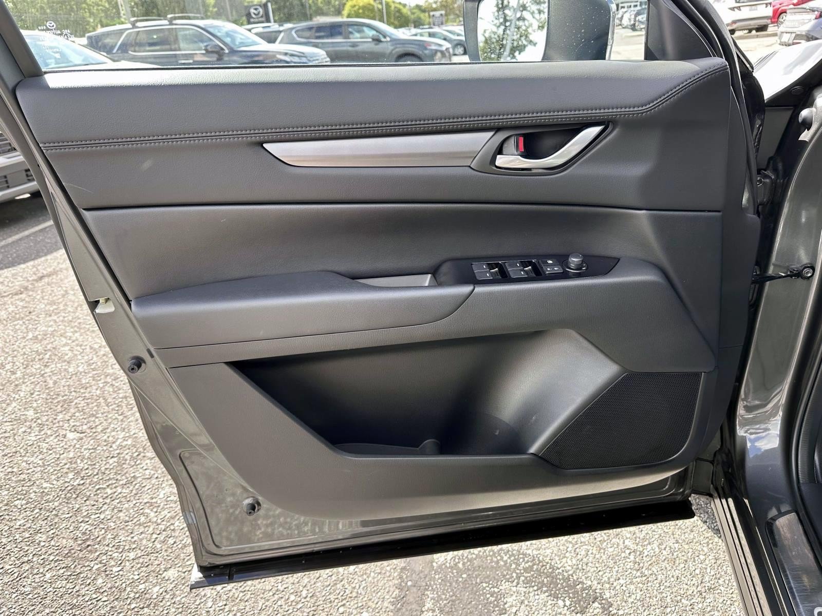 Used 2023 MAZDA CX-5 AWD 2.5 S w/ Select Package image 8