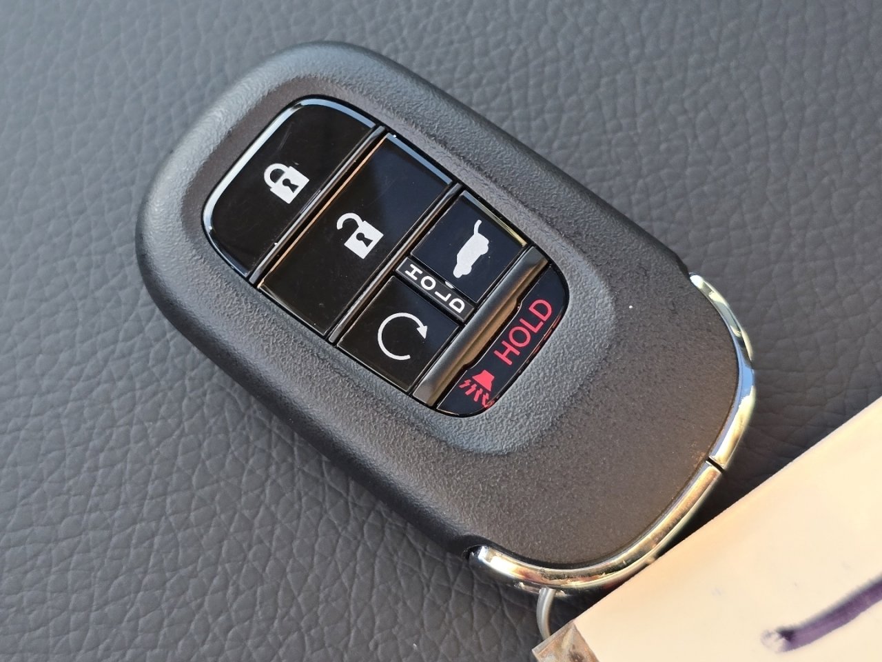 New 2025 Honda Pilot Touring image 36