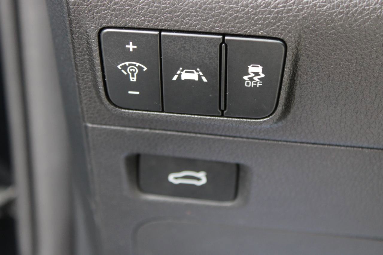 Used 2021 Kia K5 GT-Line w/ GT-Line FWD Premium Package image 22