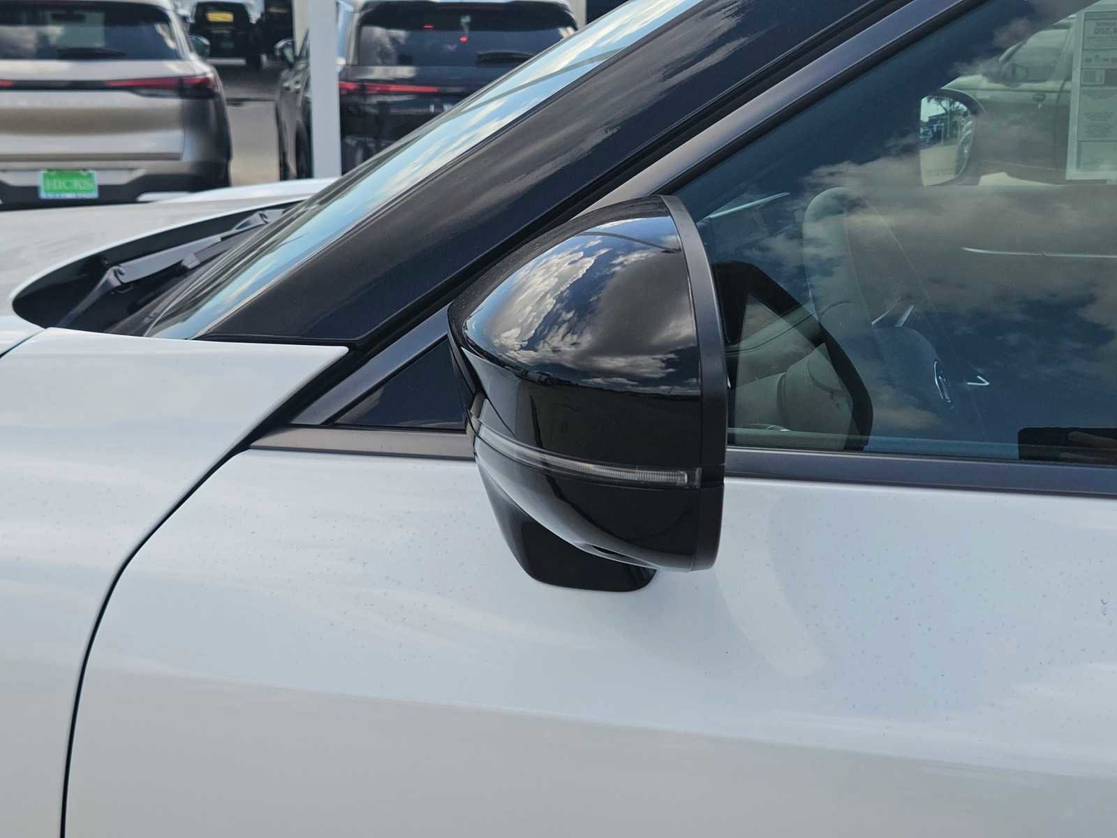 New 2026 INFINITI QX60 Luxe w/ Dark Cargo Package image 11