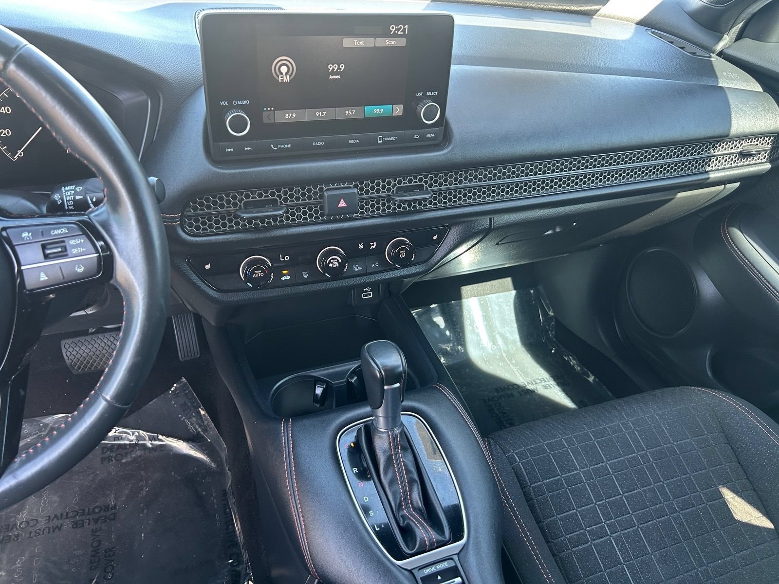 Used 2024 Honda HR-V Sport image 21