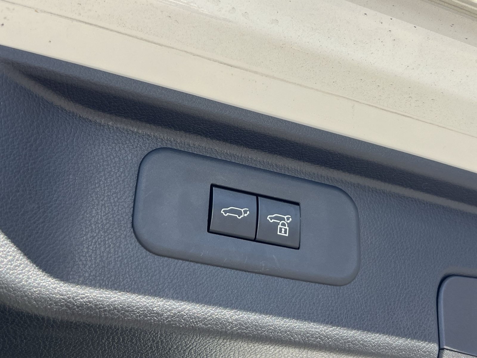 Used 2026 Toyota Grand Highlander AWD image 27