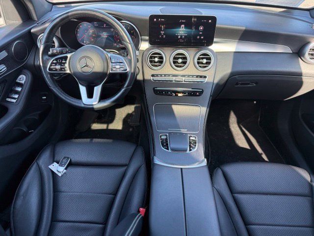 Used 2021 Mercedes-Benz GLC 300 4MATIC image 9