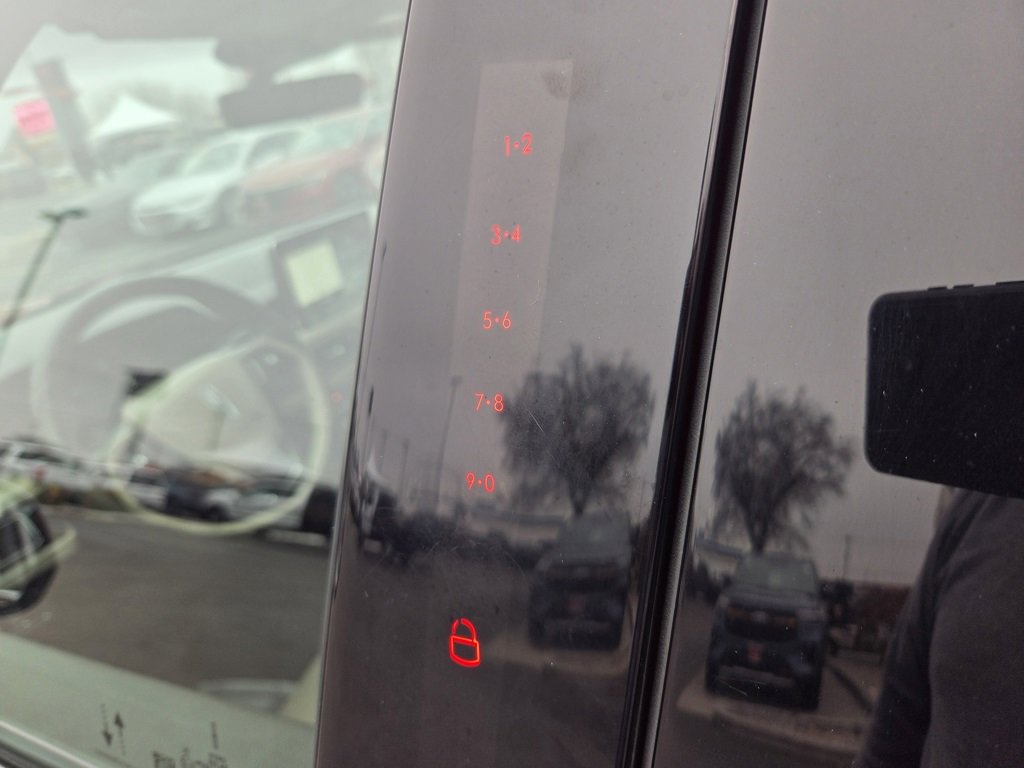 Used 2020 Lincoln Aviator Reserve w/ Equipment Group 201A image 29