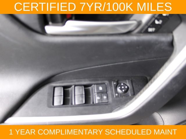 Used 2023 Toyota RAV4 XSE AWD/4WD image 17
