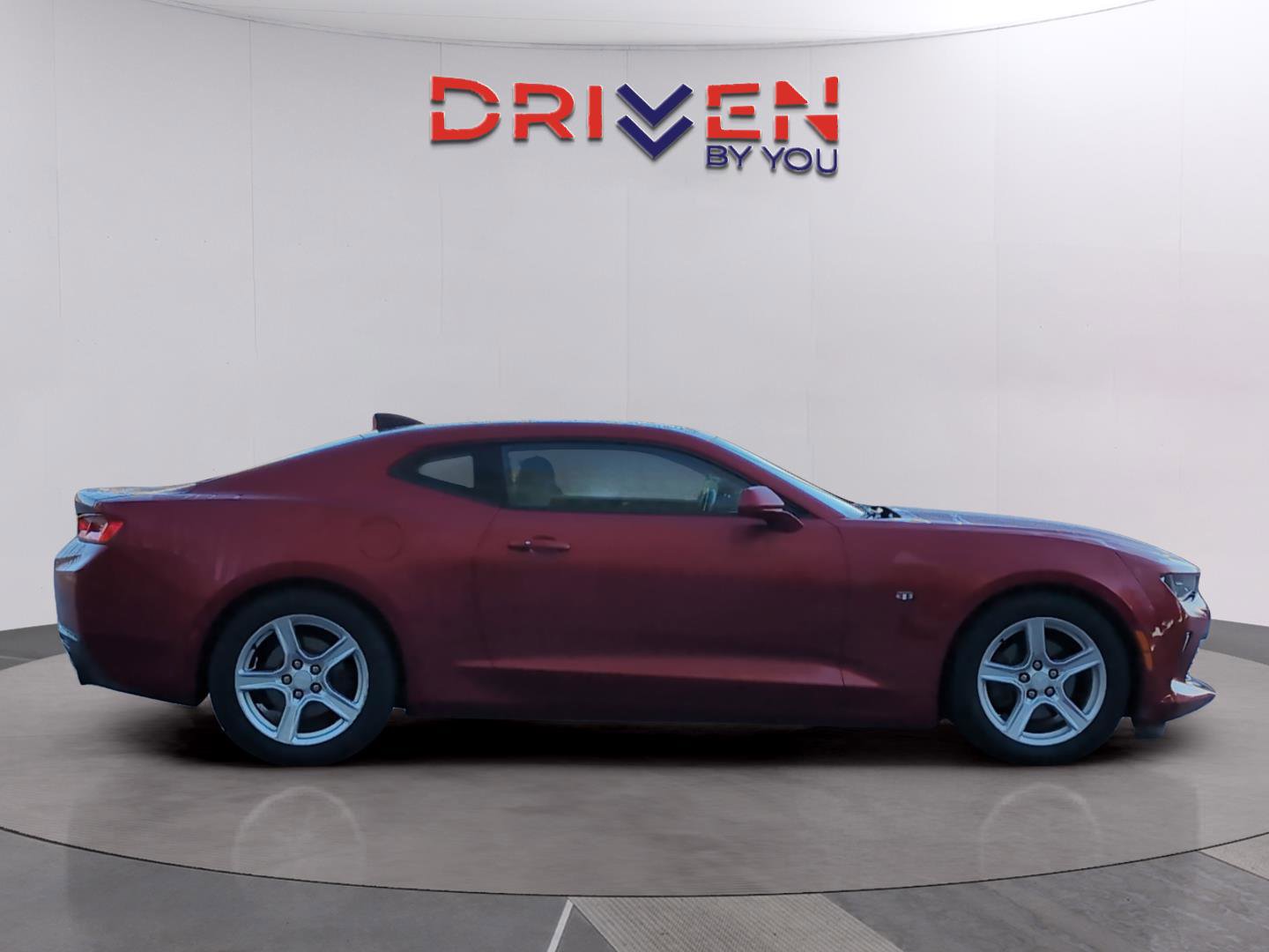Used 2016 Chevrolet Camaro LT image 6