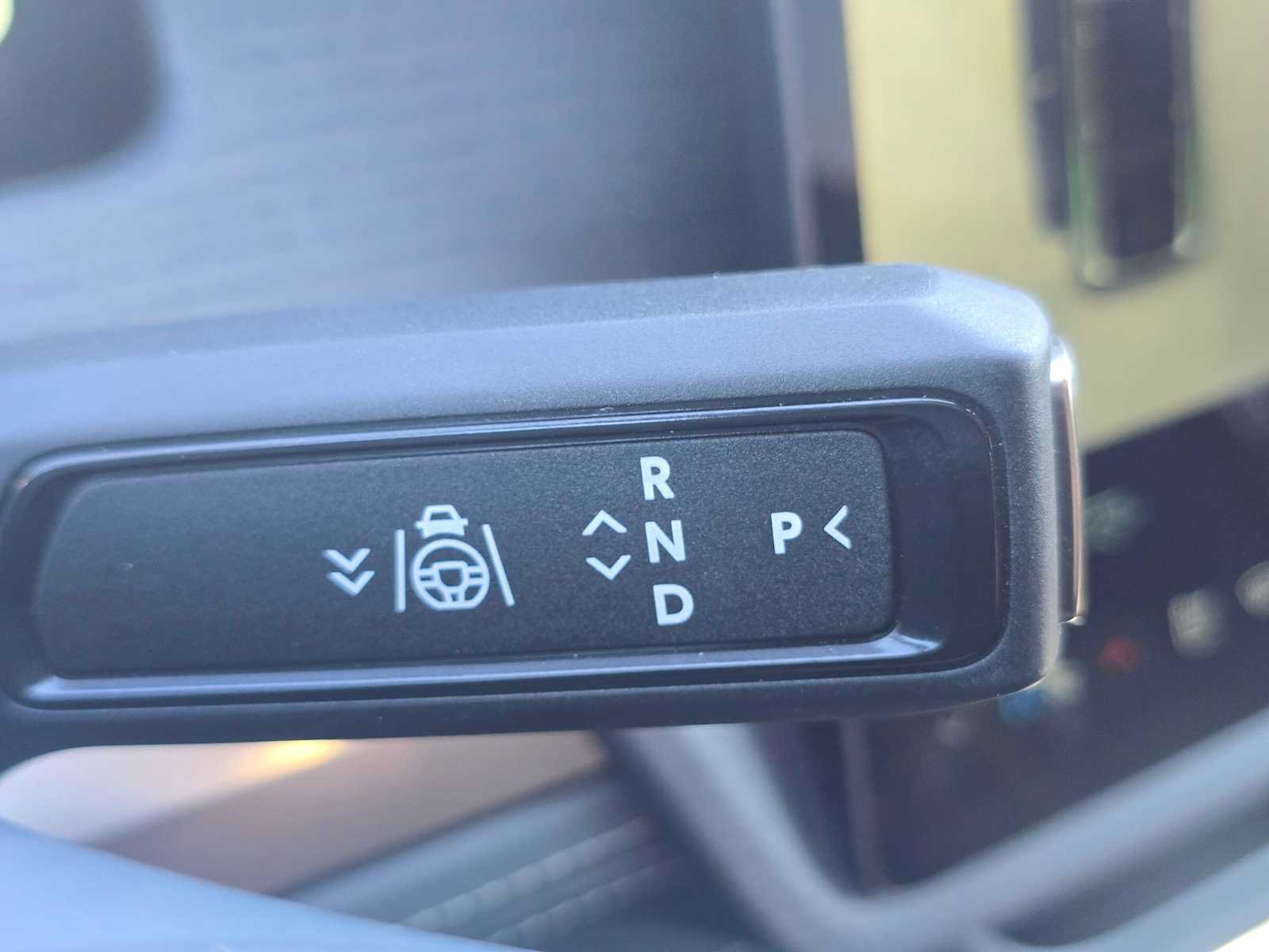 Used 2024 Rivian R1S Adventure Quad AWD/4WD image 28