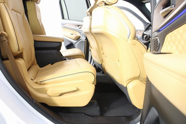 Used 2023 Jeep Grand Cherokee L Summit w/ Advanced Protech Group IV image 26