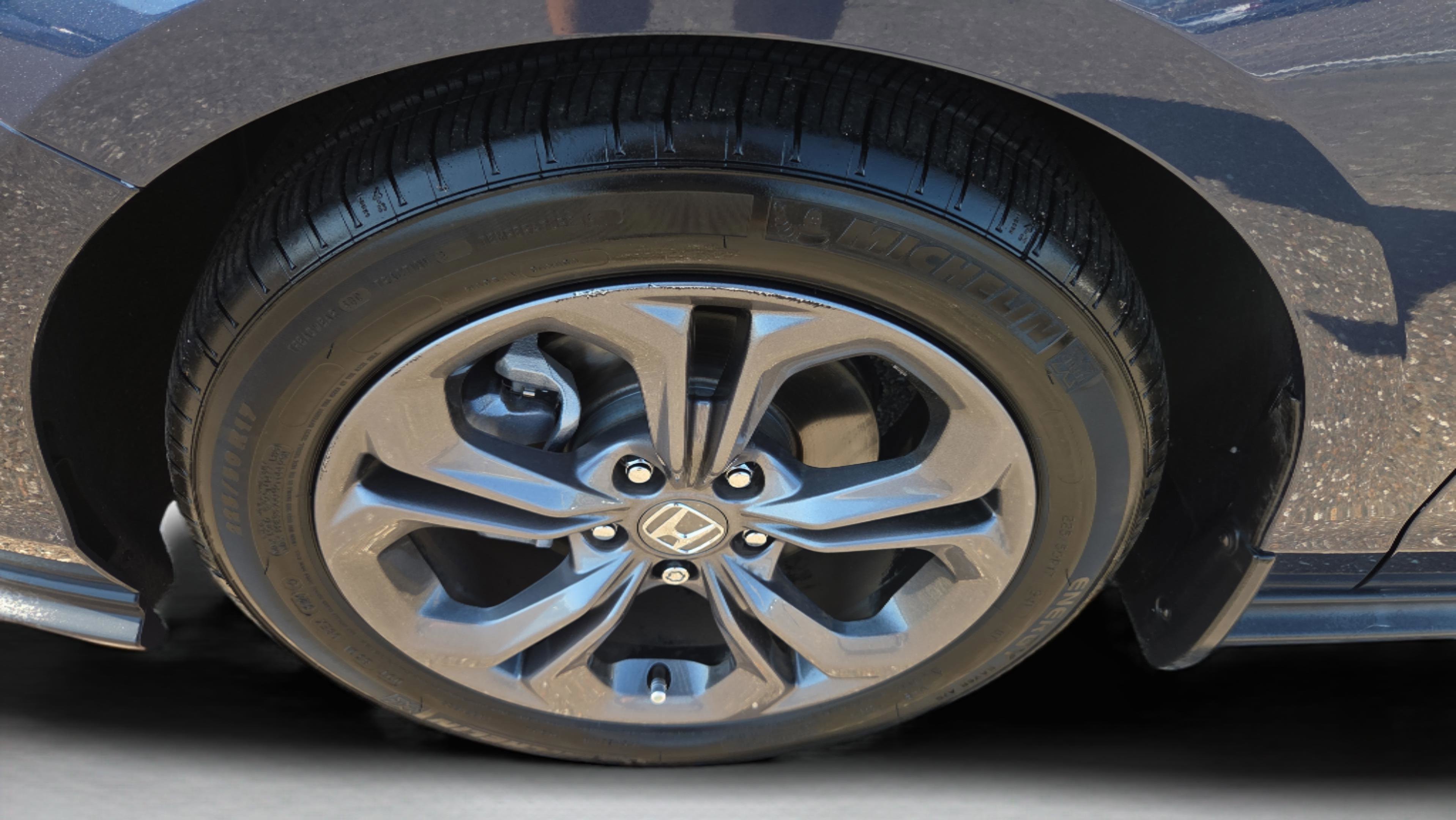 Used 2023 Honda Accord EX image 11