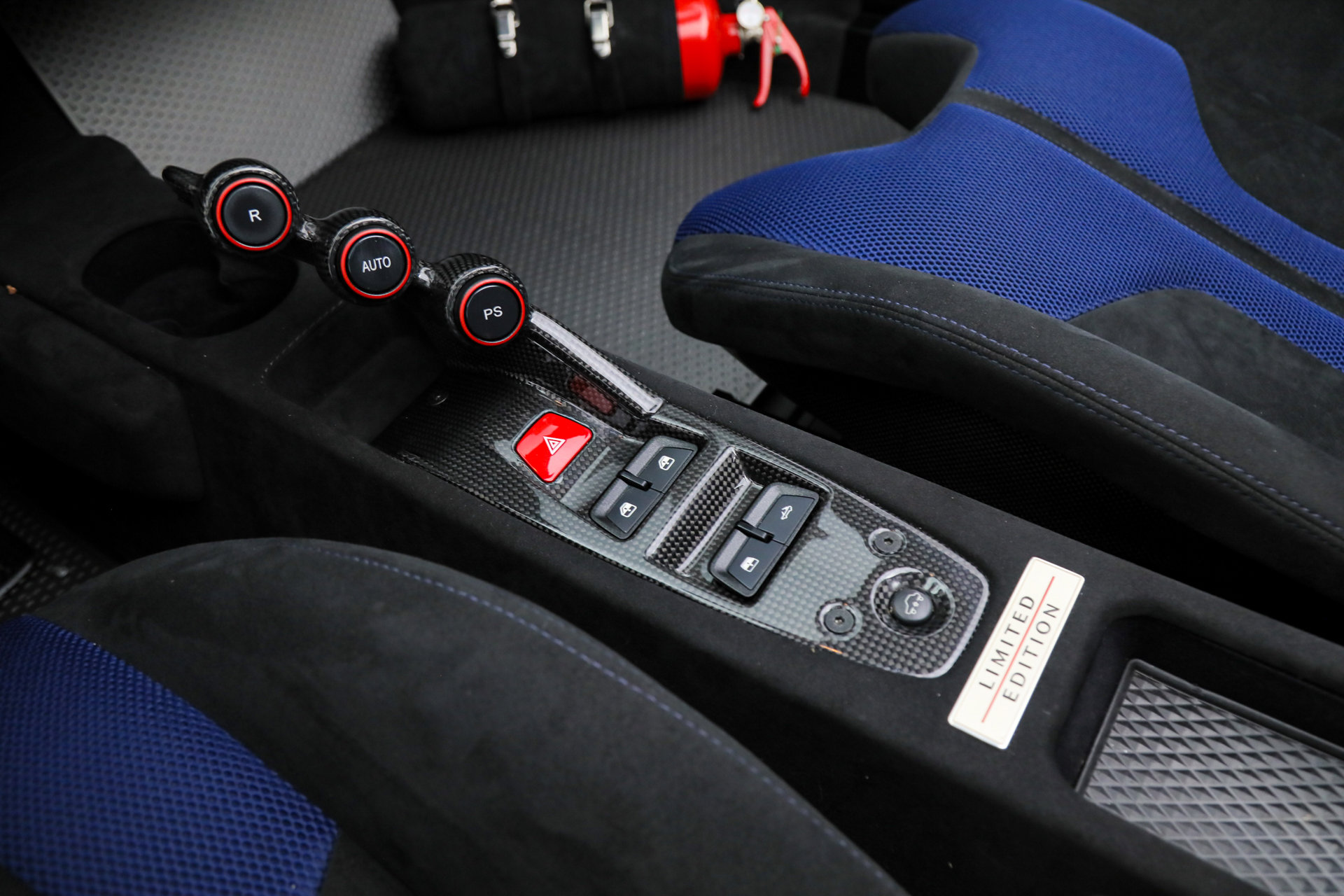 Certified 2015 Ferrari 458 Speciale A image 38