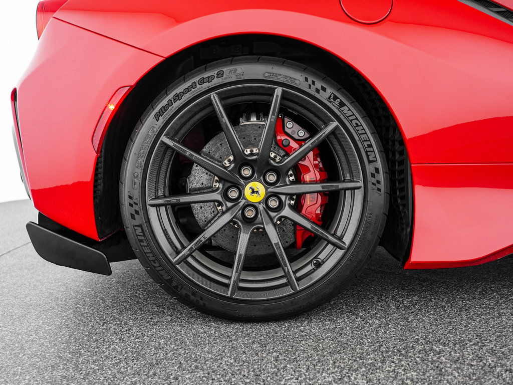 Used 2019 Ferrari 488 Pista Coupe RWD image 37
