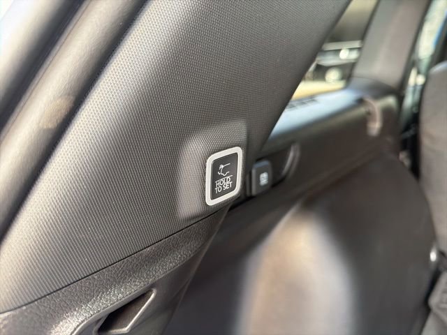 New 2025 Jeep Grand Cherokee Altitude image 24