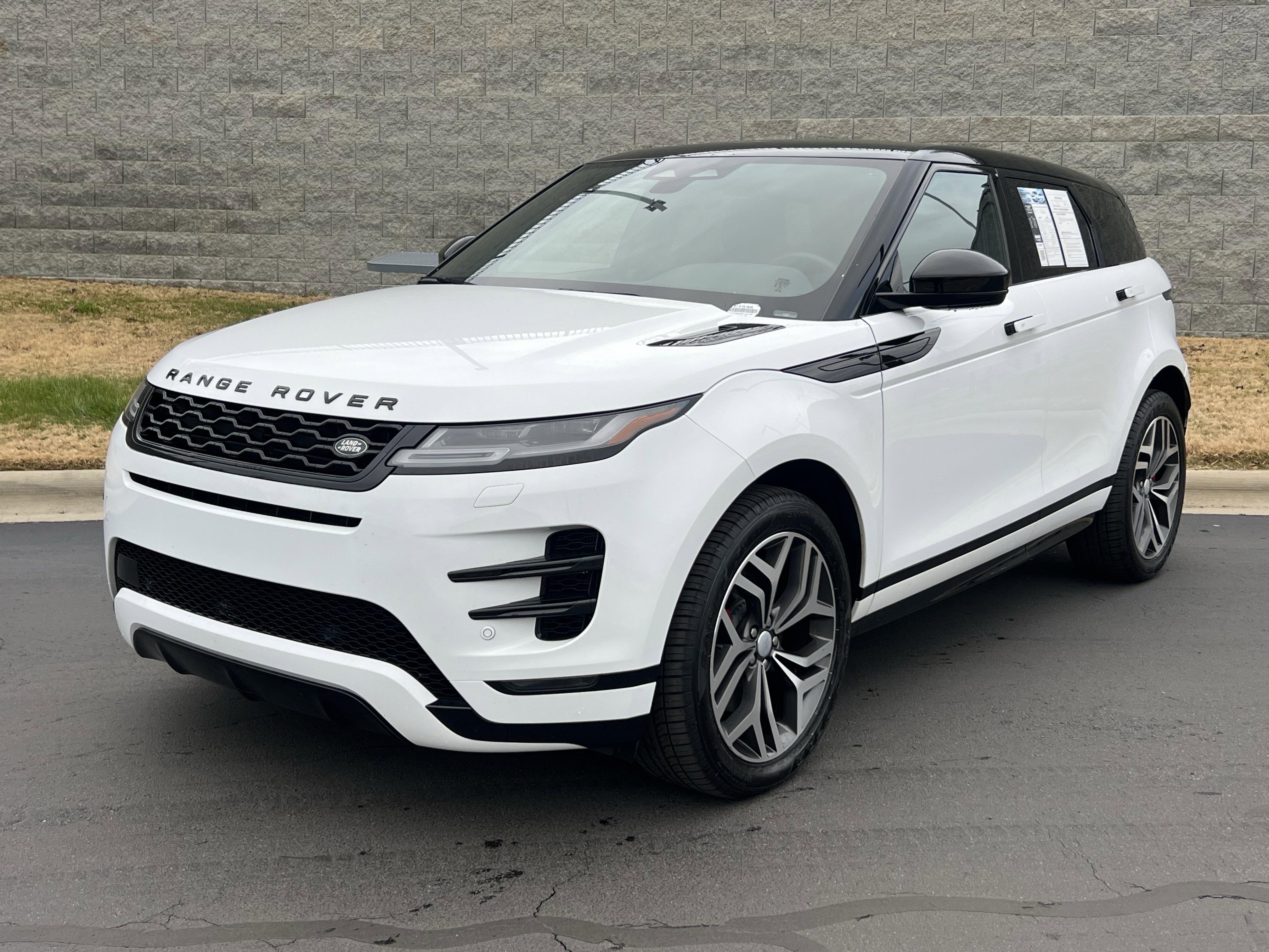 Certified 2023 Land Rover Range Rover Evoque HST image 2