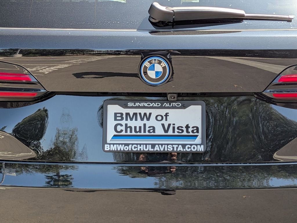 New 2026 BMW X5 xDrive50e image 38