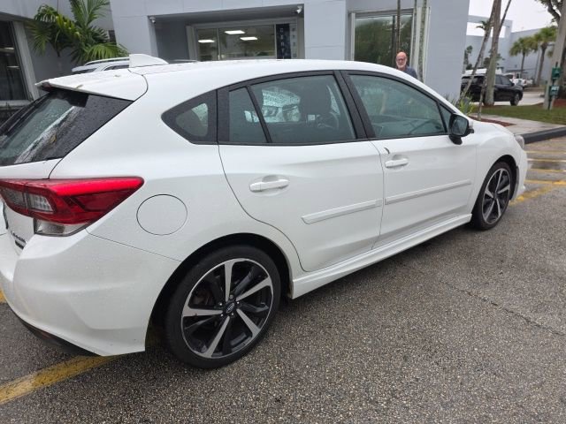 Used 2022 Subaru Impreza 2.0i Sport image 3