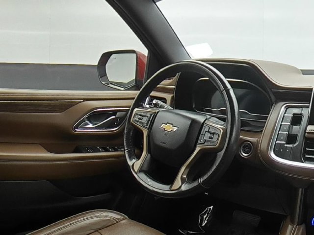 Used 2022 Chevrolet Suburban High Country AWD/4WD image 22