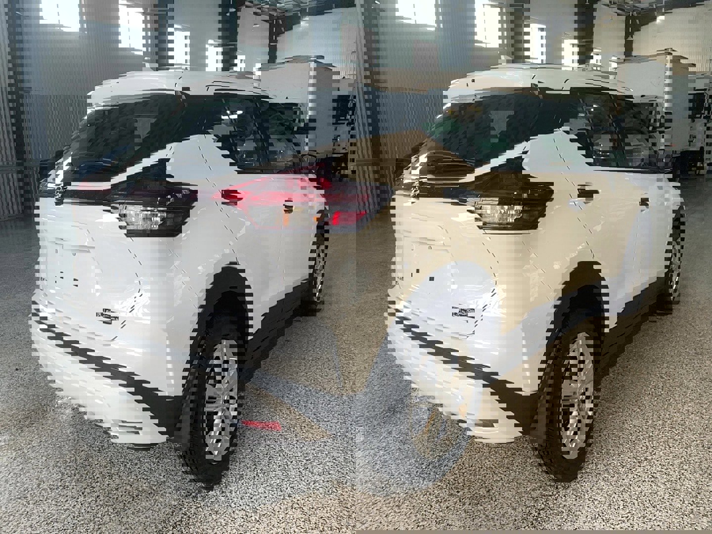 Used 2024 Nissan Kicks S image 14