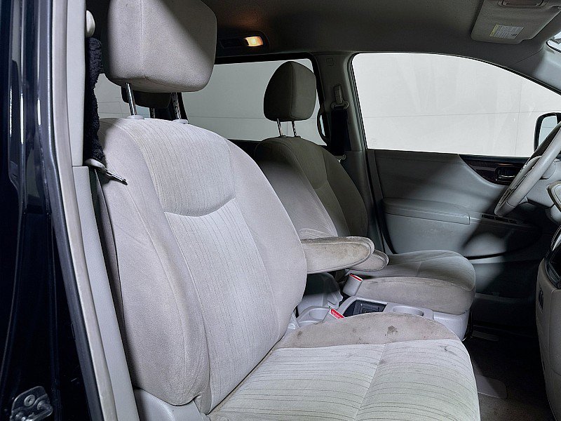 Used 2017 Nissan Quest SV image 27