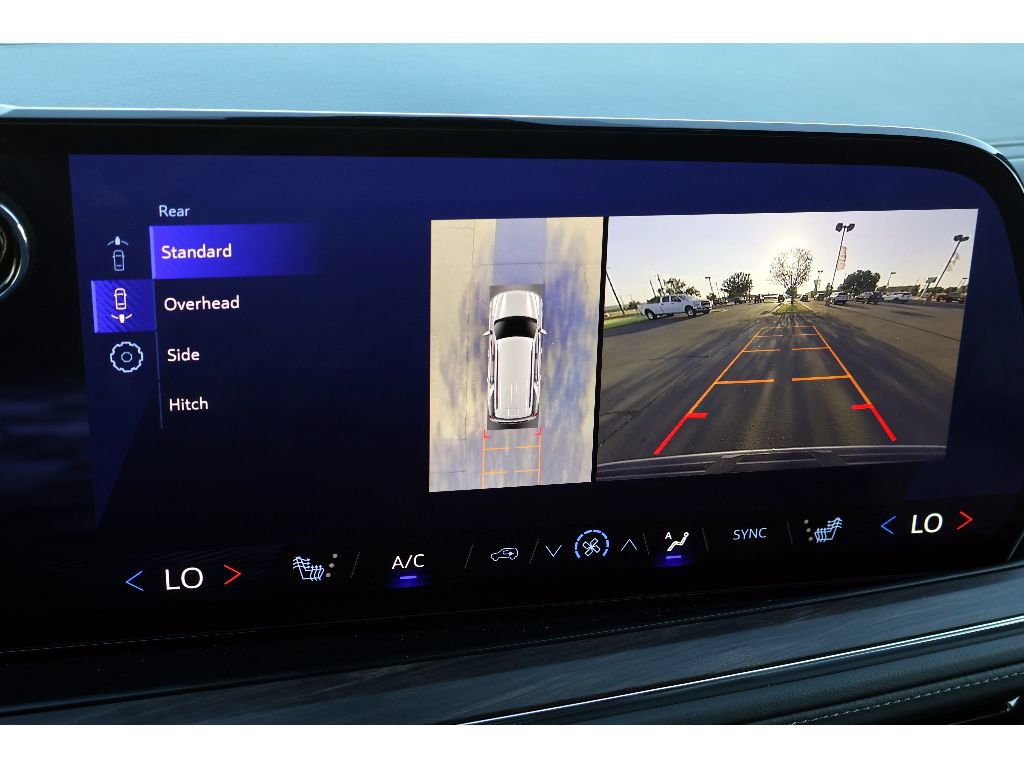 Used 2025 Chevrolet Tahoe Z71 AWD/4WD image 6