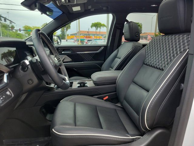 Used 2024 GMC Acadia Denali w/ Super Cruise Package image 16