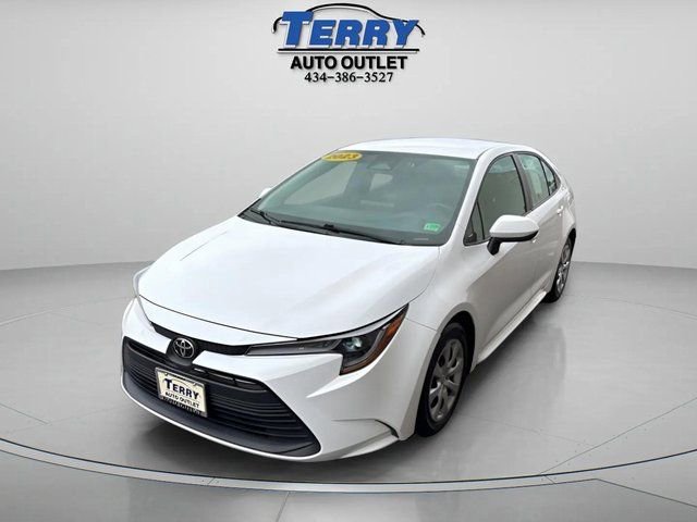 Used 2023 Toyota Corolla LE image 7