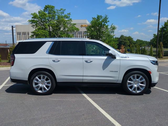 Used 2022 Chevrolet Tahoe High Country AWD/4WD image 3