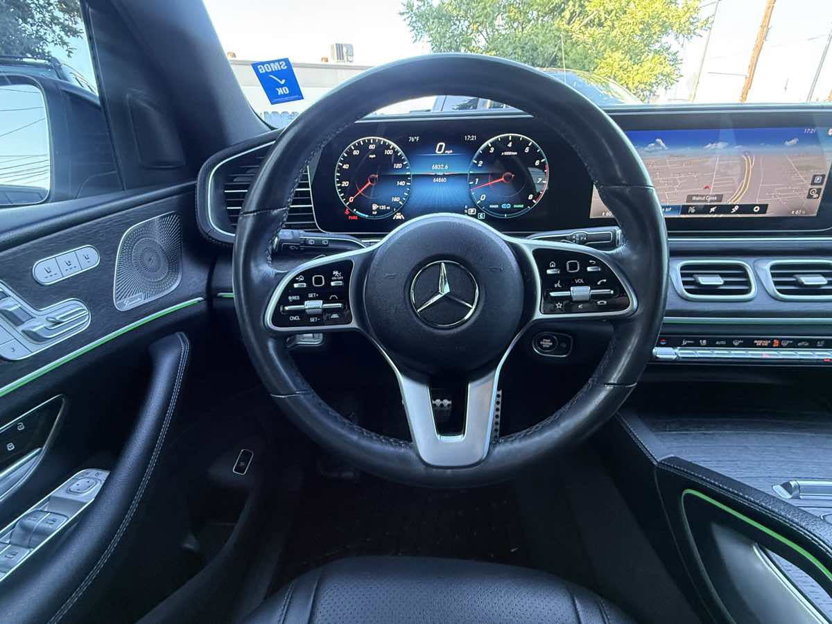 Used 2022 Mercedes-Benz GLS 450 4MATIC image 9